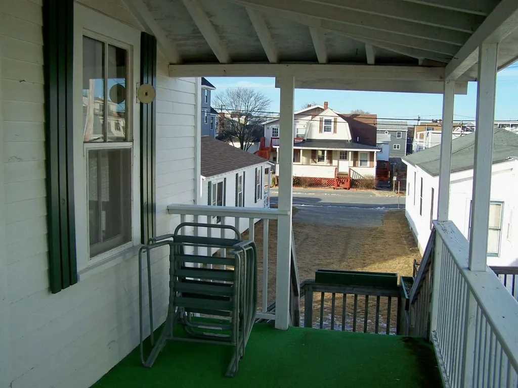 10 Epping Avenue Hampton NH 03842
