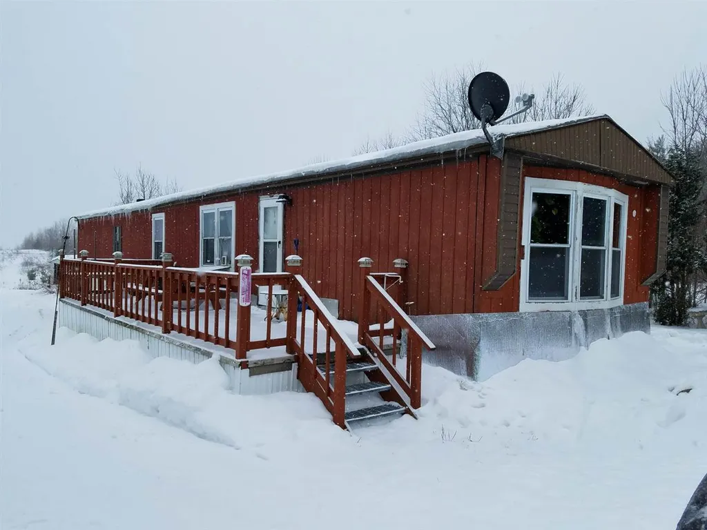 300 Colby Road Whitefield NH 03598
