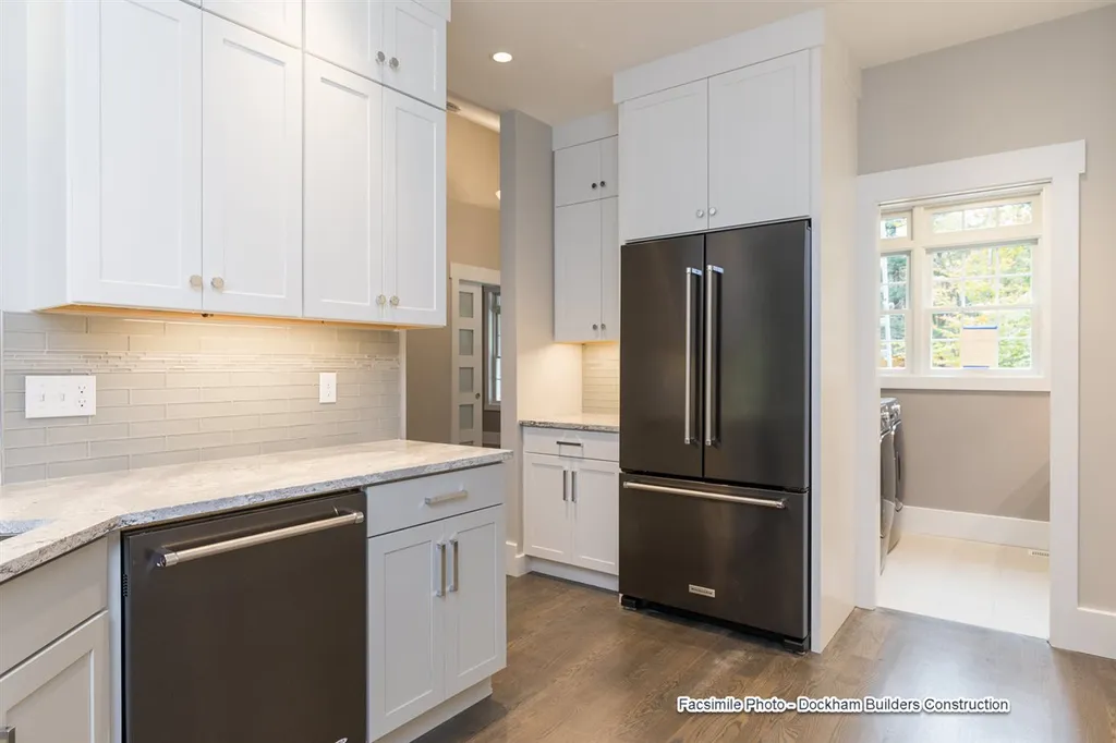 9 Mccarron Drive Hampton NH 03842