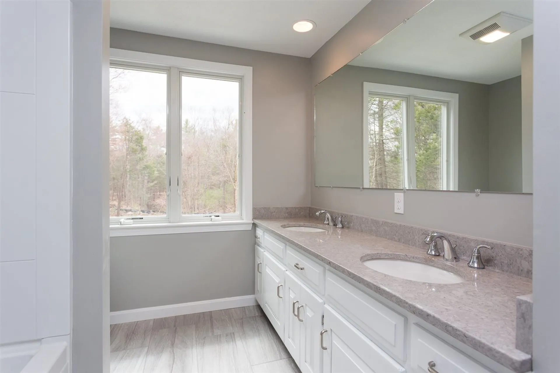 9 Mccarron Drive Hampton NH 03842
