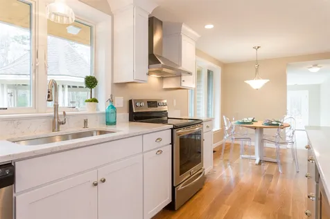 9 Mccarron Drive Hampton NH 03842