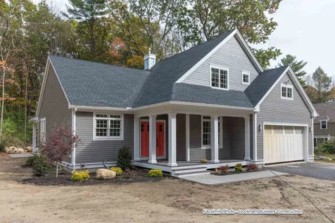 9 Mccarron Drive Hampton NH 03842