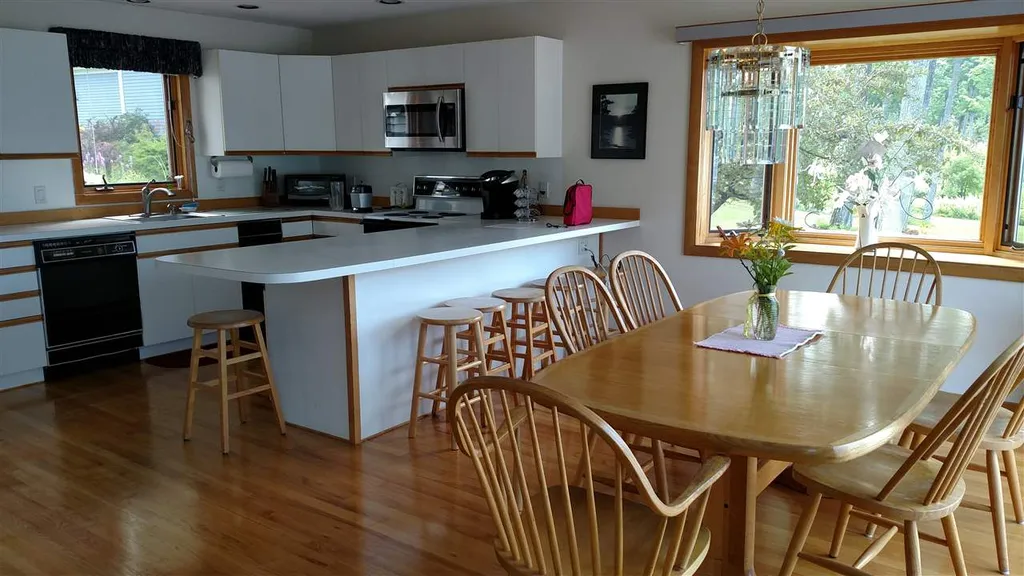 167 Tomahawk Trail Bridgewater NH 03222