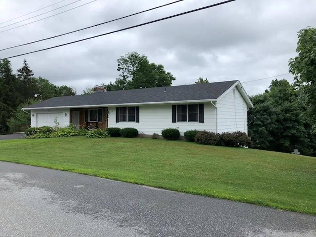 14 Perry Lane Rutland City VT 05701