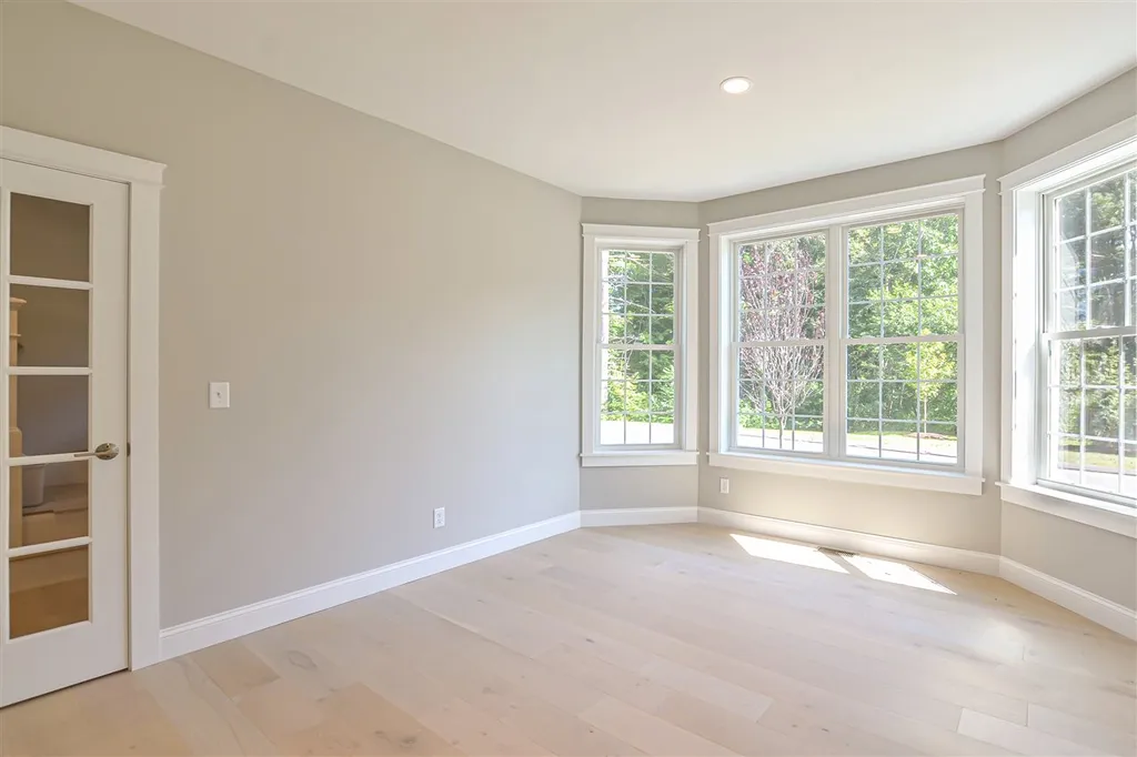 1163 Sagamore Avenue Portsmouth NH 03801