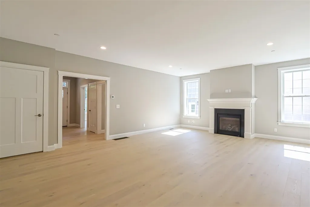 1163 Sagamore Avenue Portsmouth NH 03801