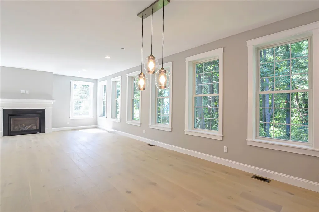 1163 Sagamore Avenue Portsmouth NH 03801