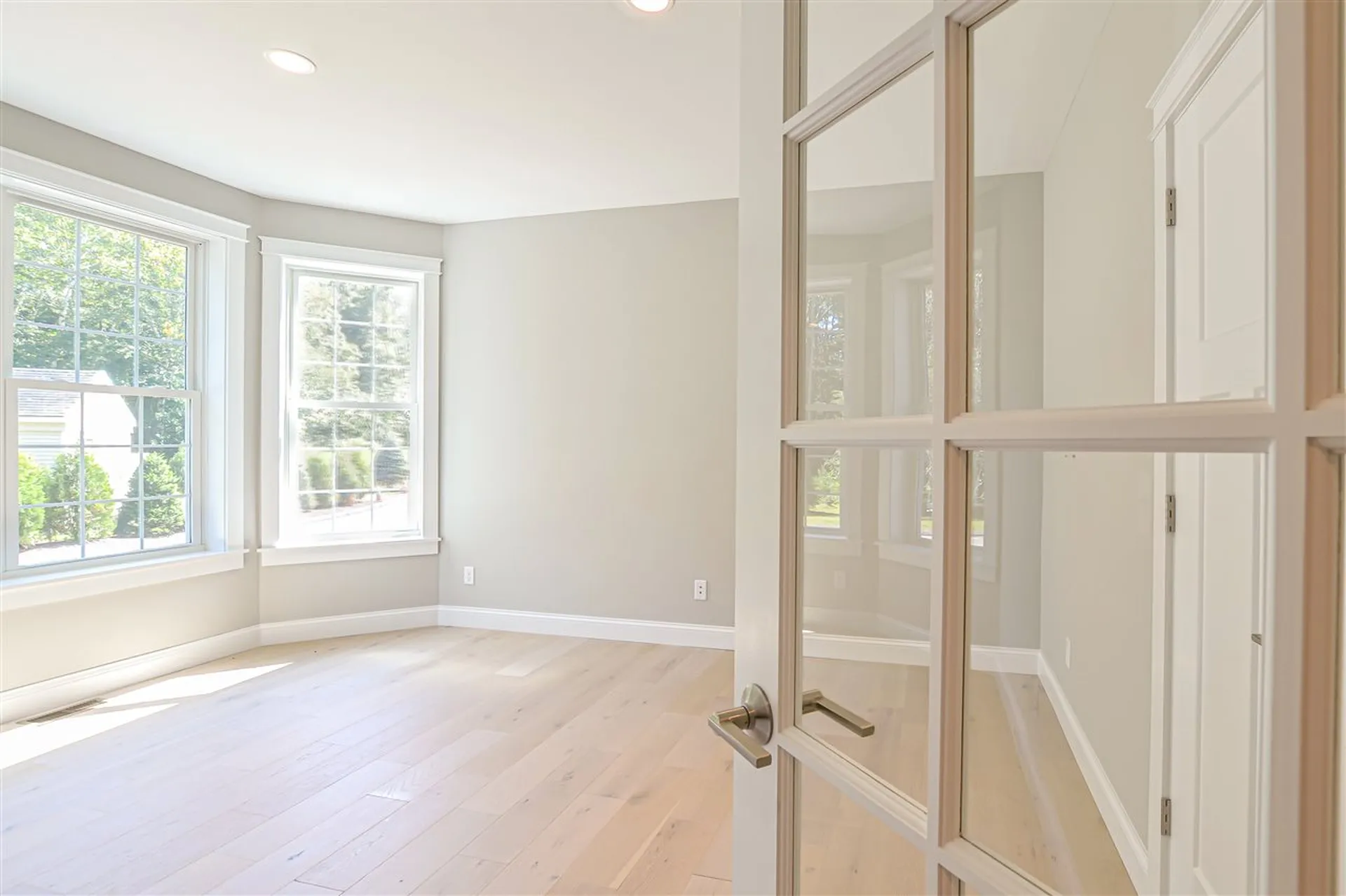 1163 Sagamore Avenue Portsmouth NH 03801
