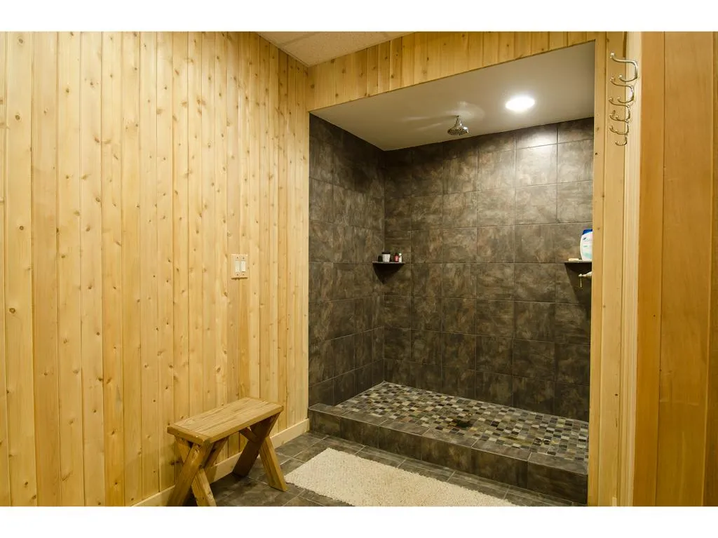 168 Maple Croft Troy VT 05868
