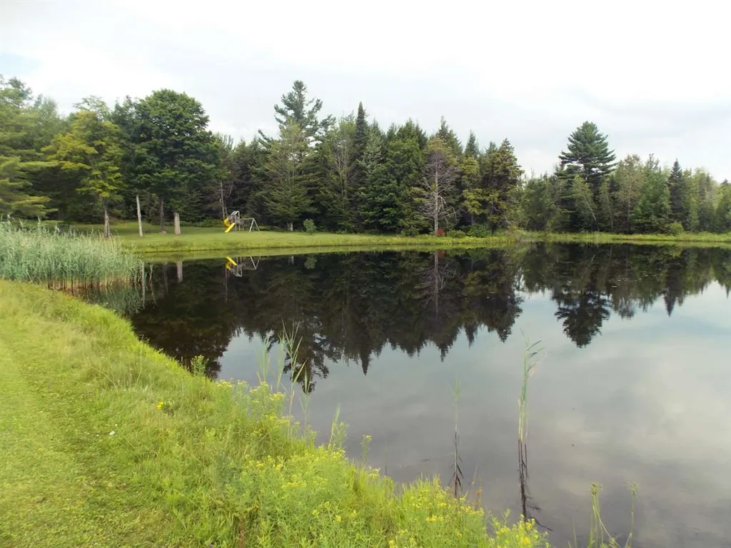168 Maple Croft Troy VT 05868
