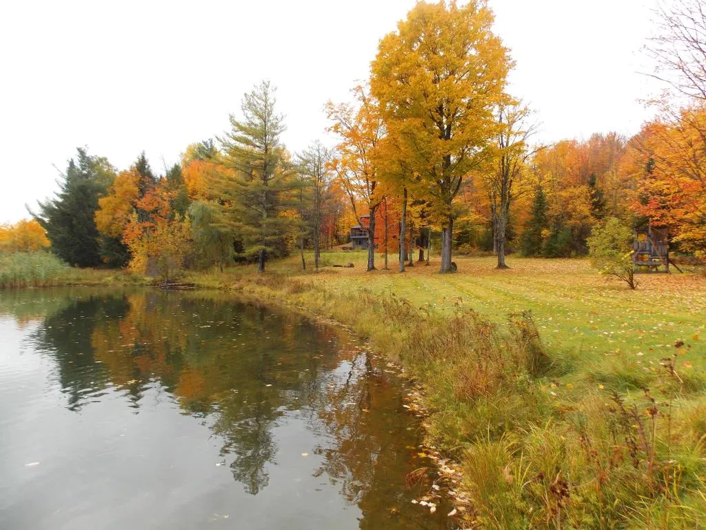 168 Maple Croft Troy VT 05868