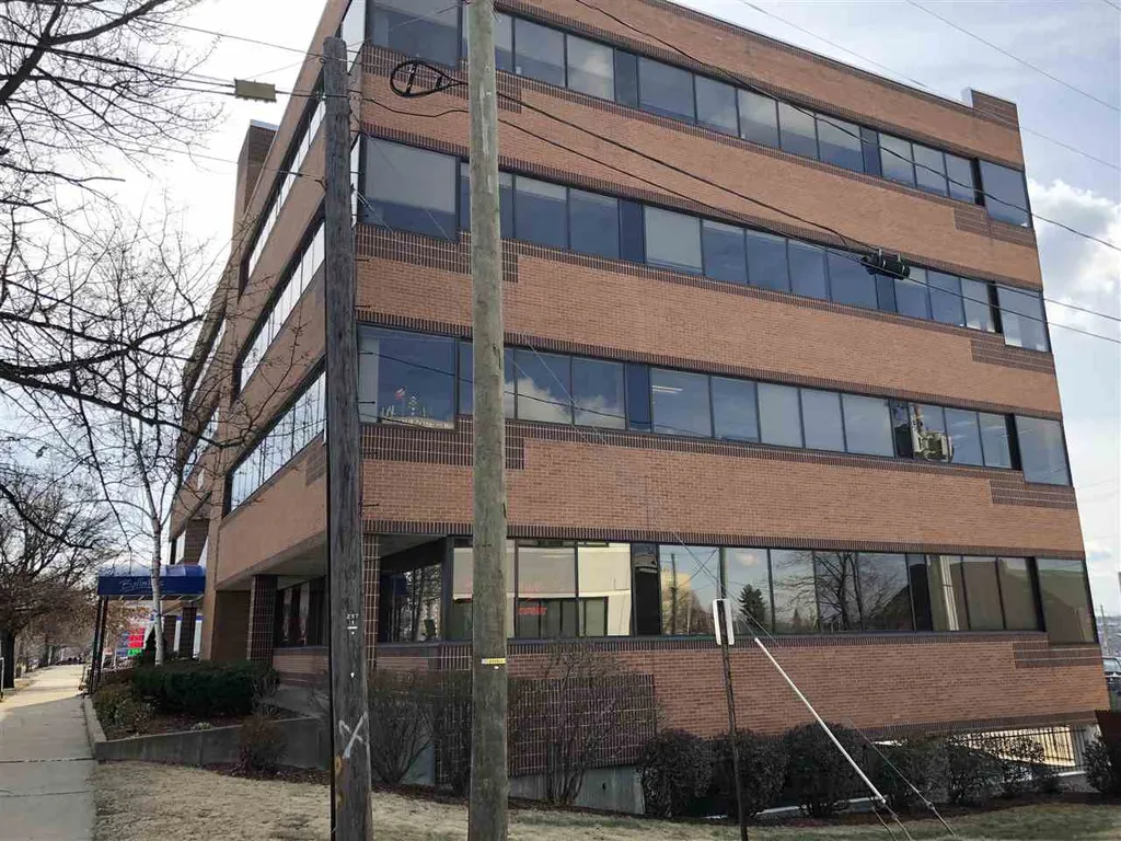 1650 Elm Street Manchester NH 03101