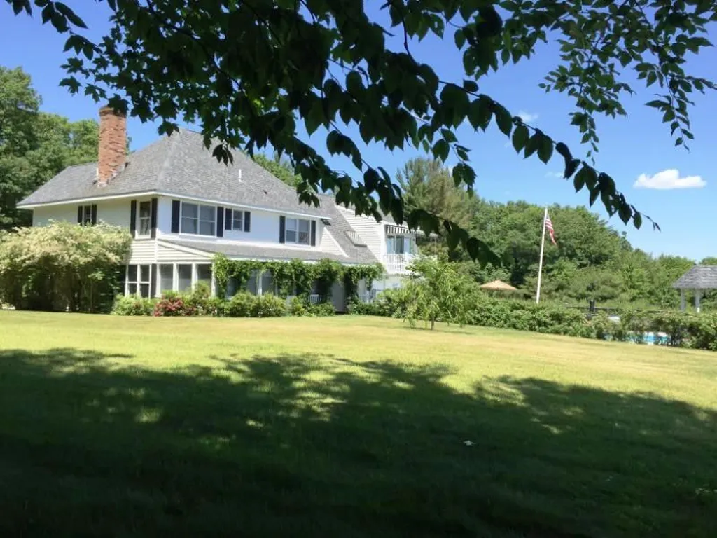 56 Knox Pasture Road Wolfeboro NH 03894