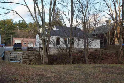 281 Main Street Fremont NH 03044