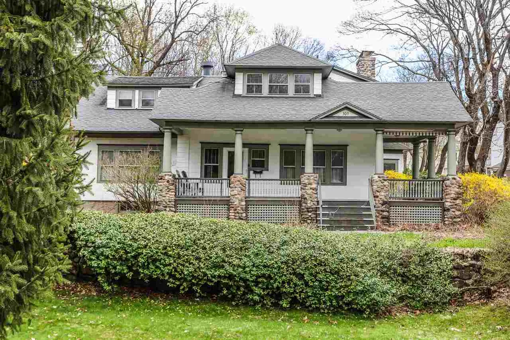 309 River Road & 2 Elliot Place Manchester NH 03104