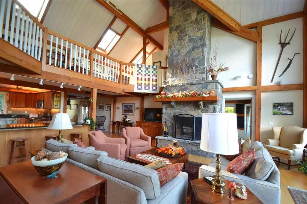 439 Behn Road Warren VT 05674