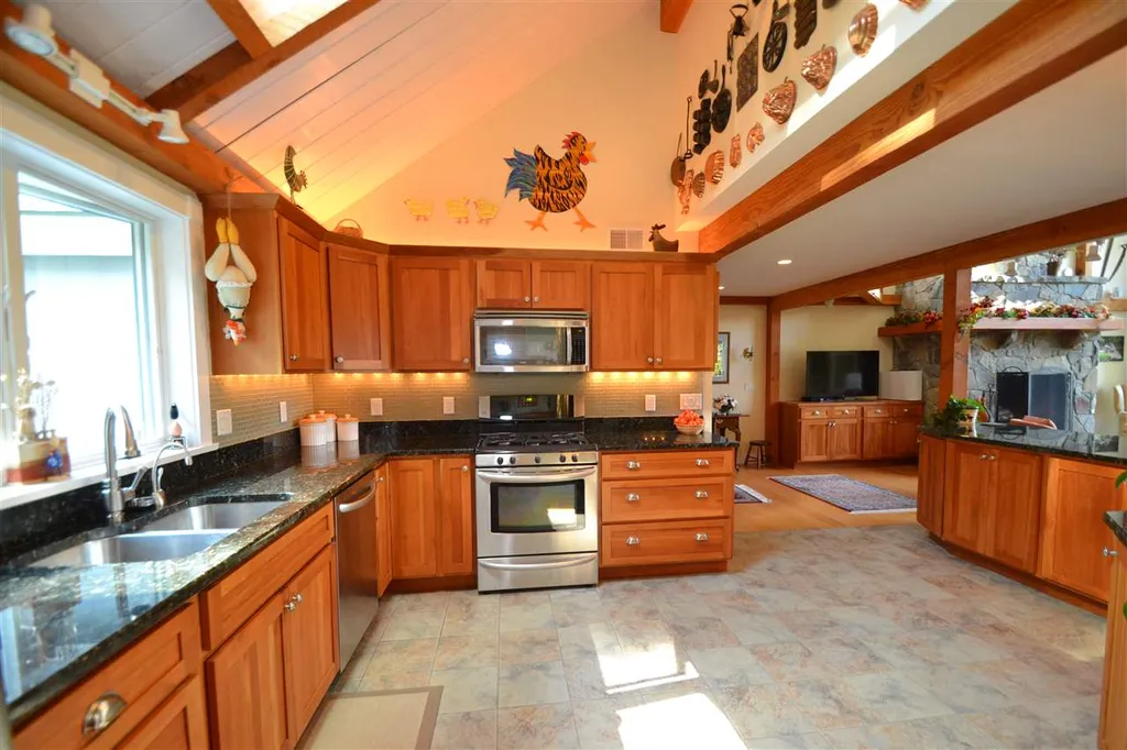 439 Behn Road Warren VT 05674