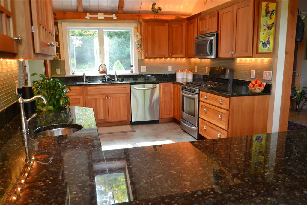 439 Behn Road Warren VT 05674