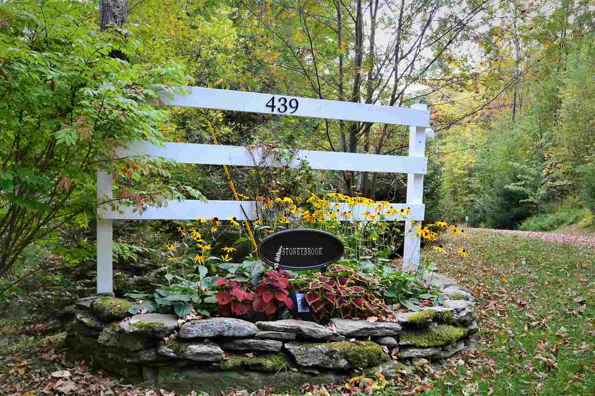 439 Behn Road Warren VT 05674