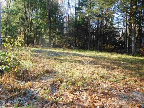 15 Emerald Drive Hillsborough NH 03244