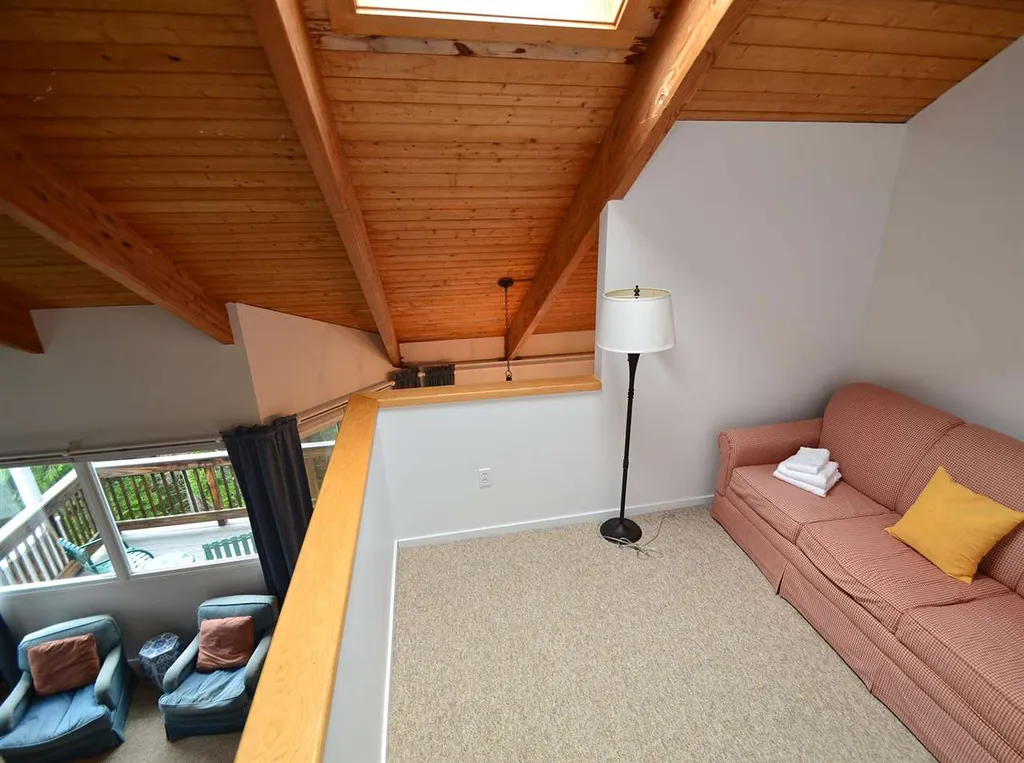 85 Bridges Upper Phase Road Warren VT 05674