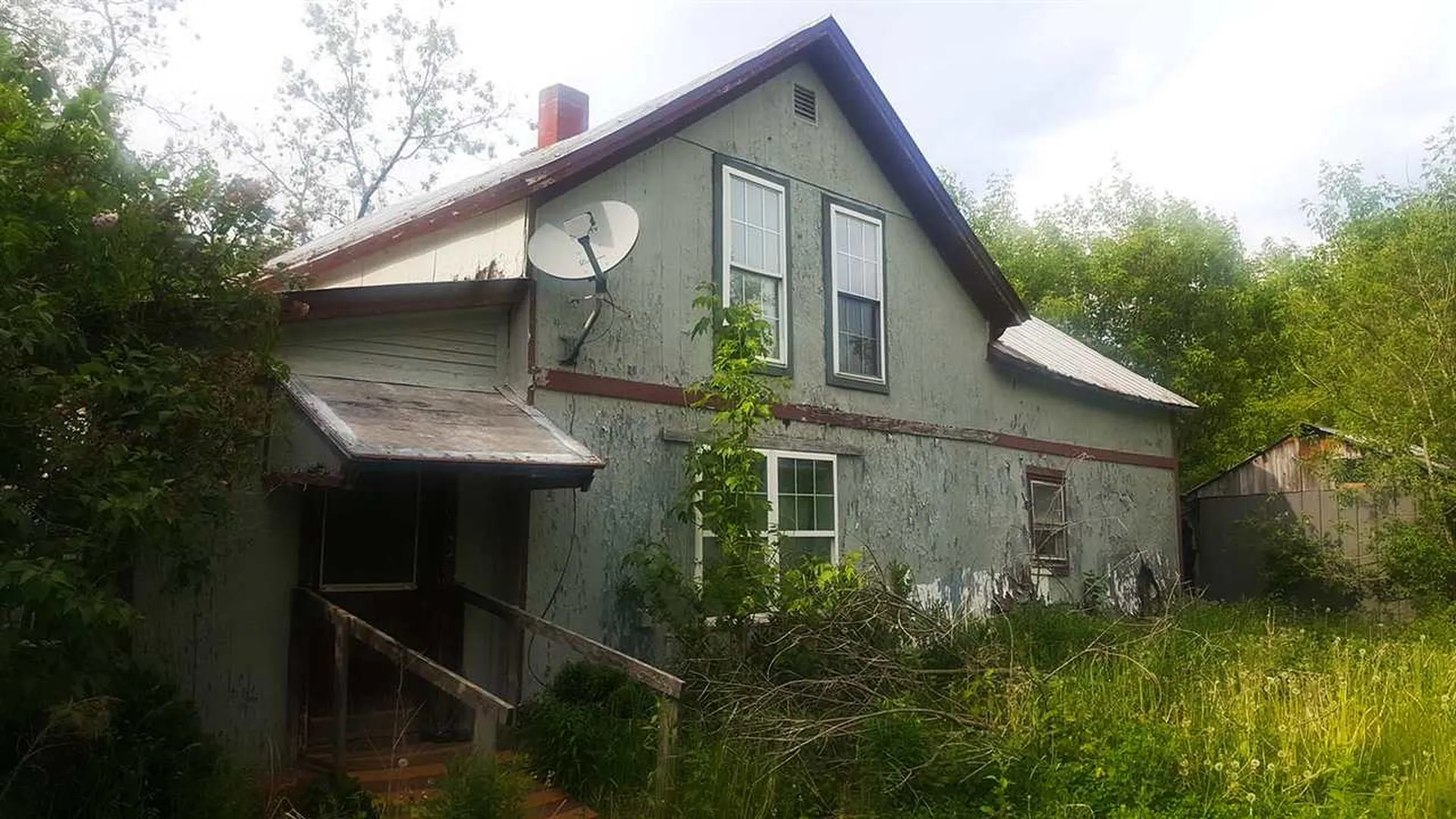272 Troy Street Richford VT 05476