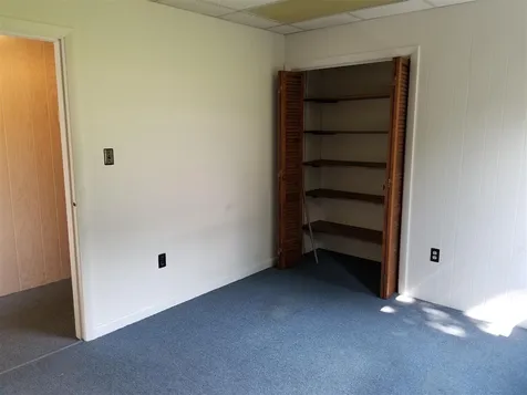 2 Airport Road Gilford NH 03249