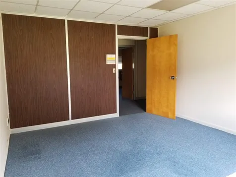 2 Airport Road Gilford NH 03249