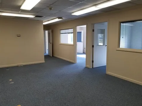 2 Airport Road Gilford NH 03249