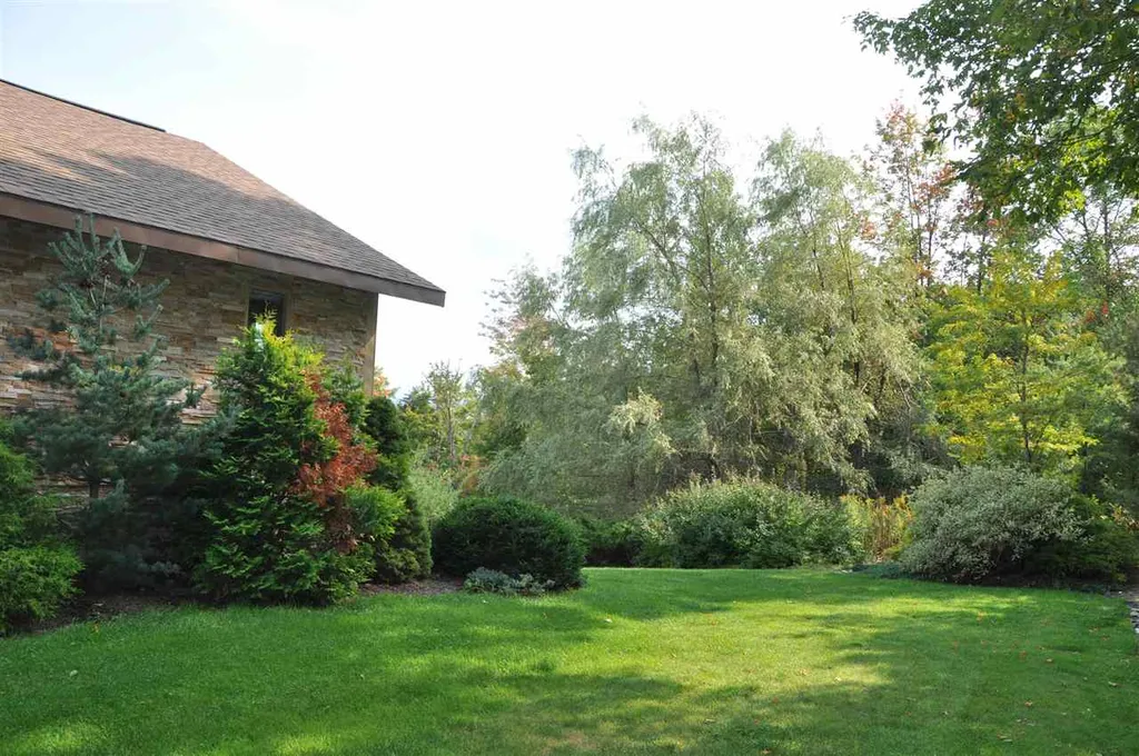 1511 West Hill Road Lincoln VT 05443