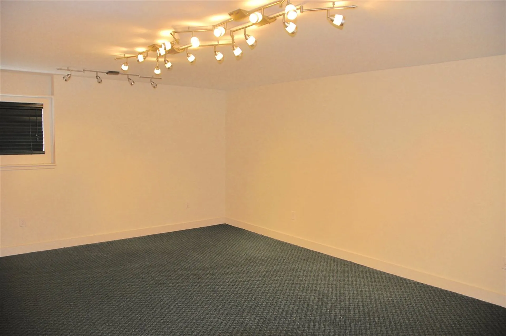 1511 West Hill Road Lincoln VT 05443