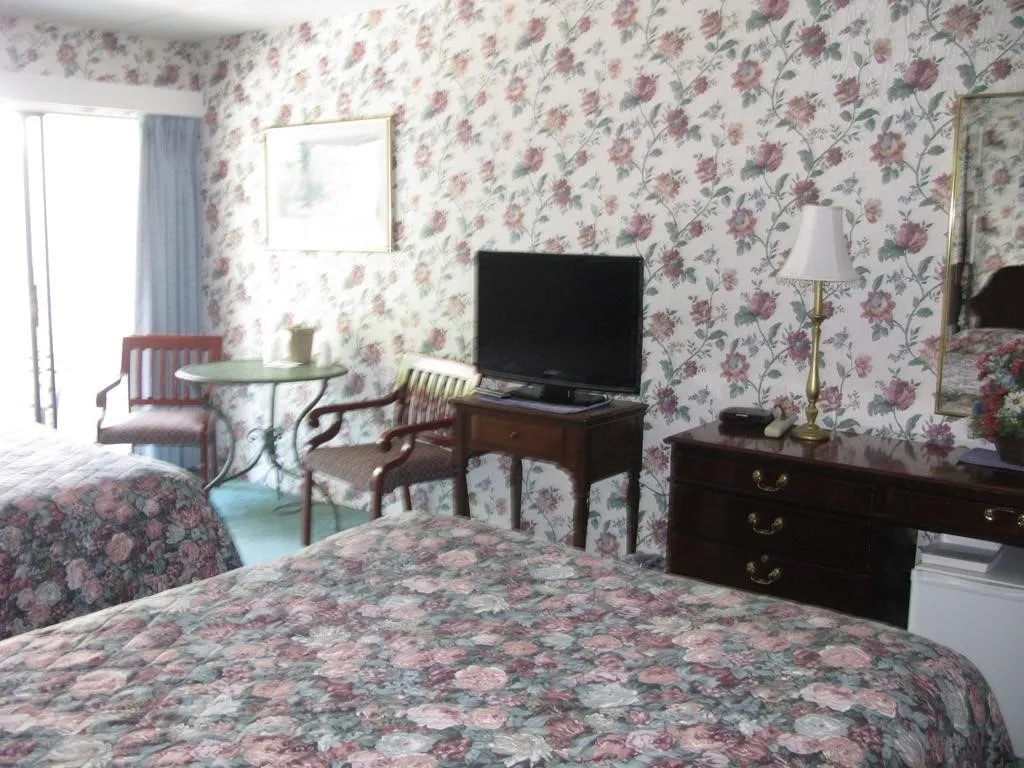 375 Endicott Street North Laconia NH 03246
