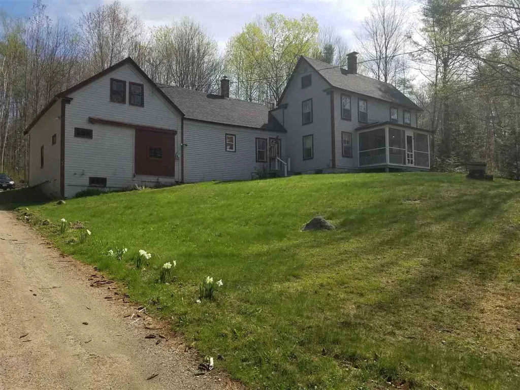 403 Governor Wentworth Highway Tuftonboro NH 03816
