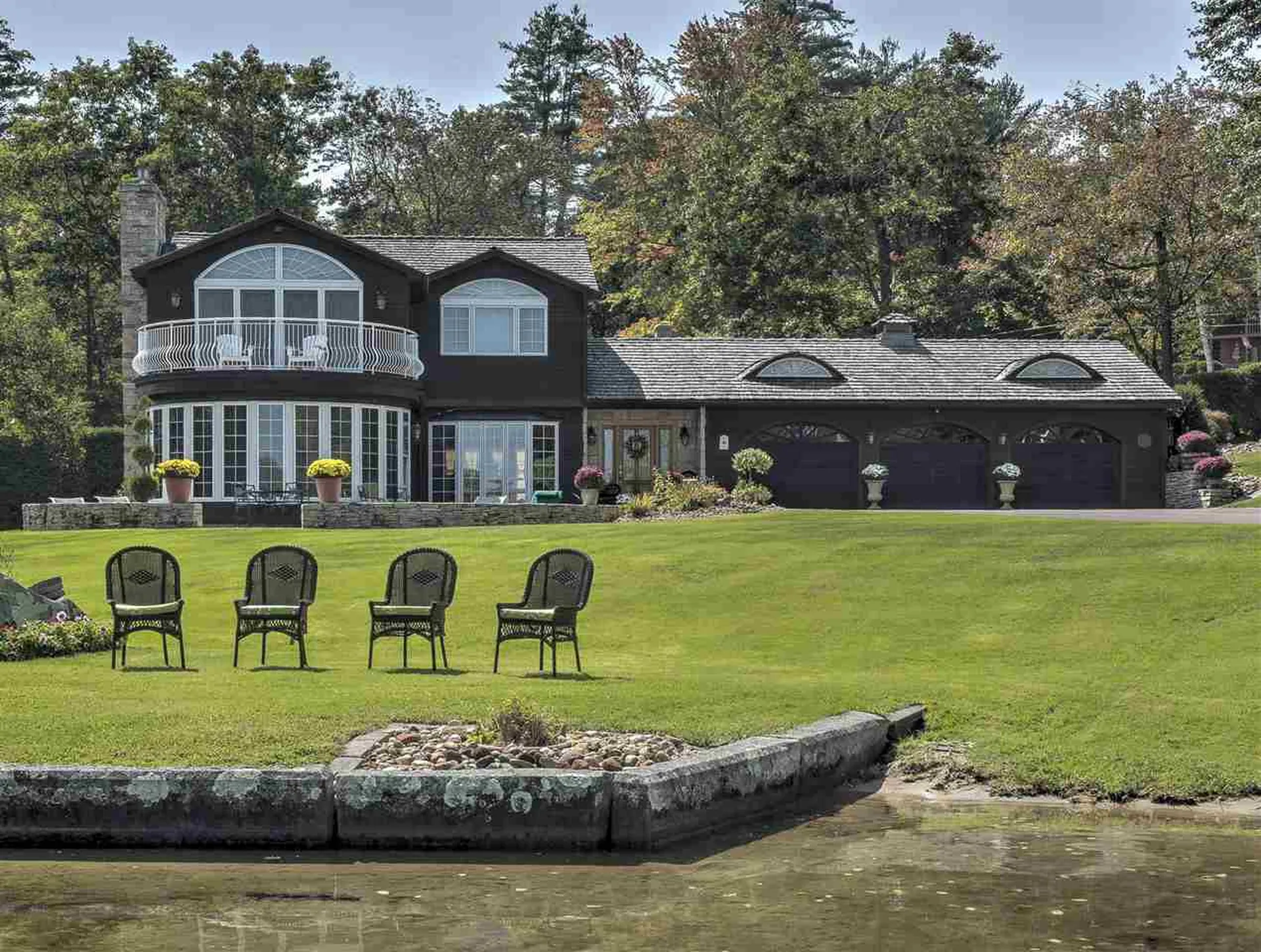 41 West Shore Road Swanzey NH 03446