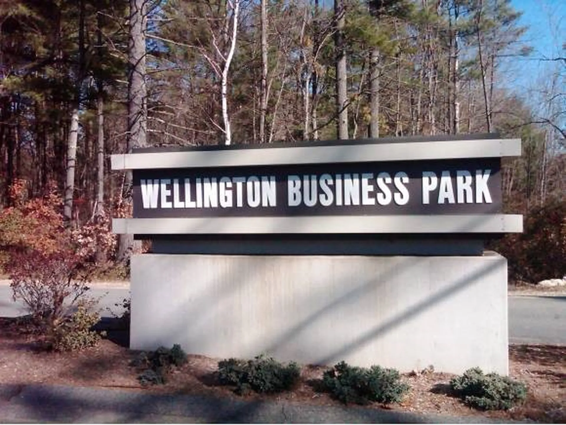 100 Dartmouth Drive Auburn NH 03032