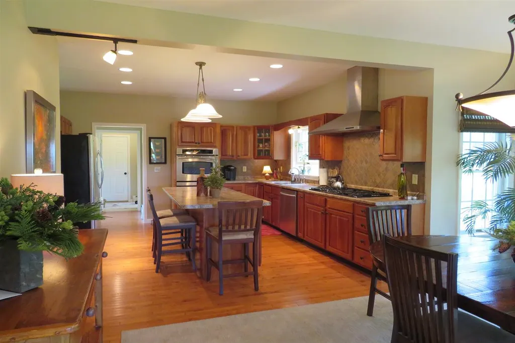 154 Deer Brook Way Woodstock VT 05091