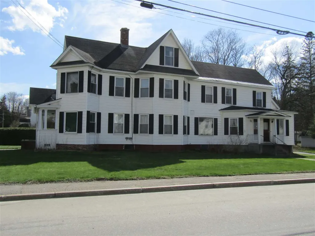 29 Monadnock Street, Colebrook NH Real Estate Listing MLS 4651831