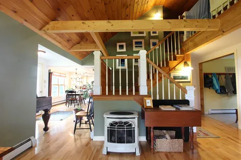 467 Old County Road Peacham VT 05862