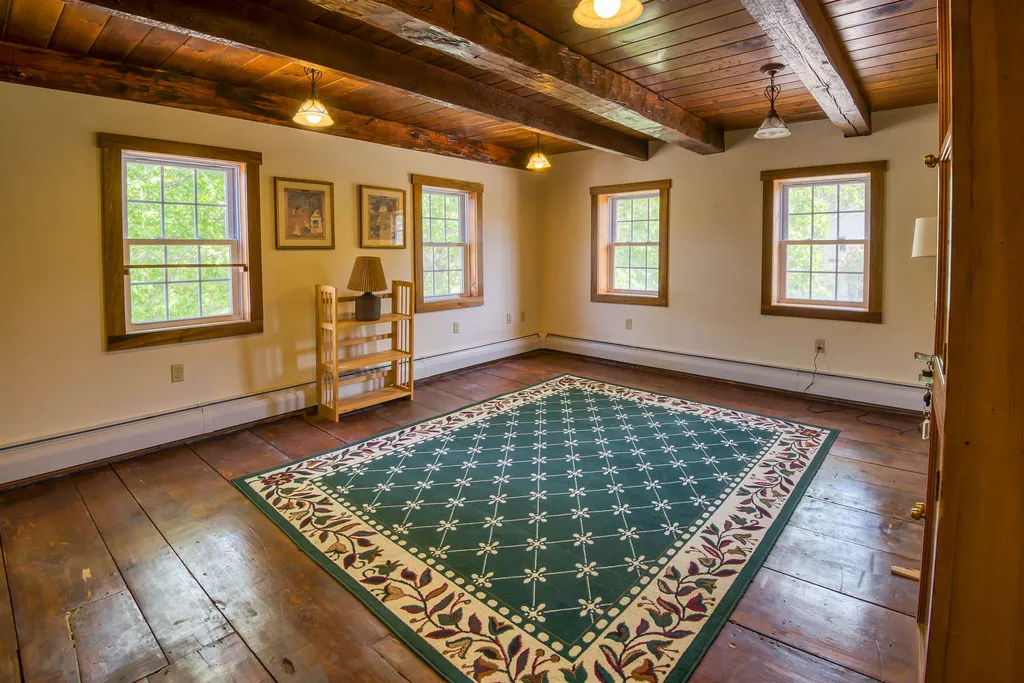 4628 Main Street Newbury VT 05051