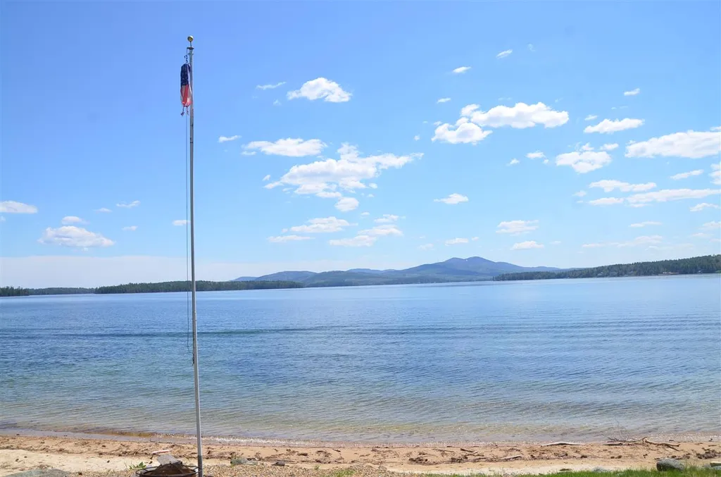 124 Cattle Landing Road Meredith NH 03253