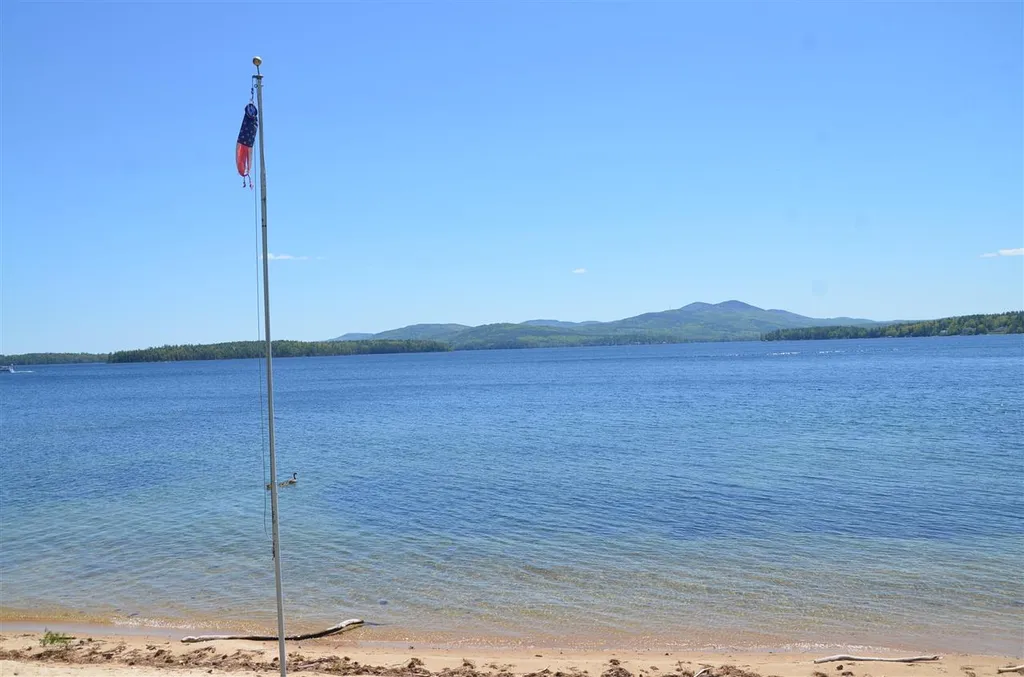 124 Cattle Landing Road Meredith NH 03253