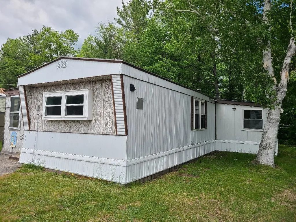 141-6 Lancaster Road Gorham NH 03581