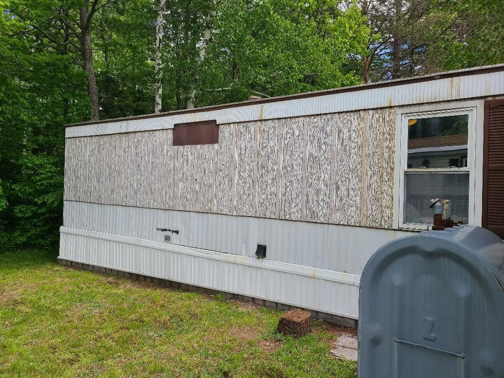 141-6 Lancaster Road Gorham NH 03581