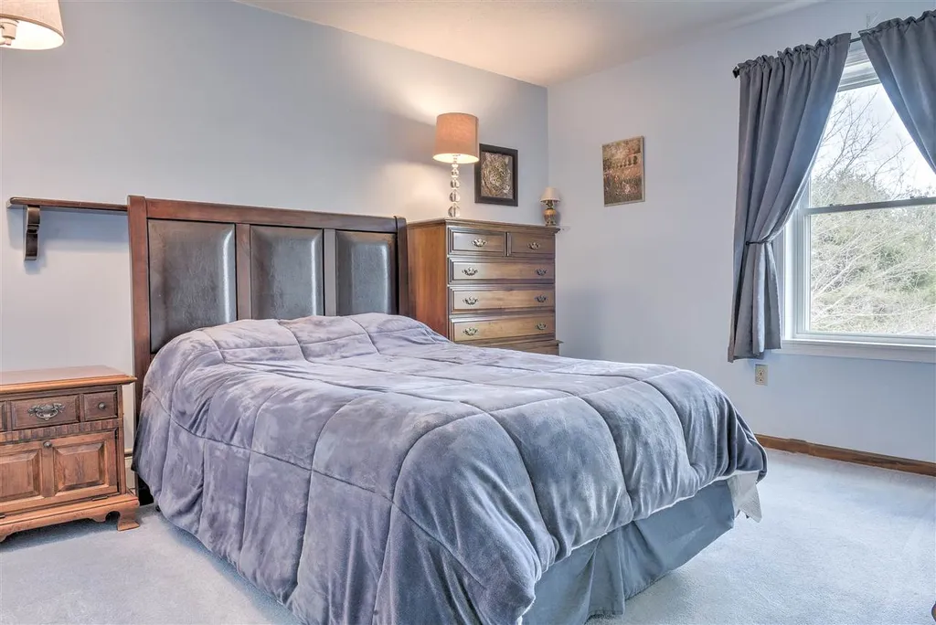 464 Chapman Road Keene NH 03431