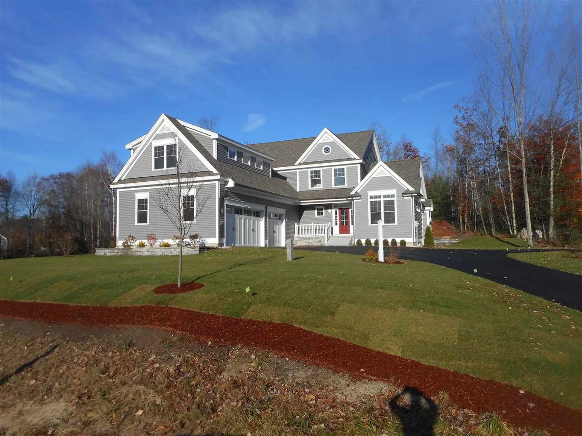 31 Settlers Court Bedford NH 03110