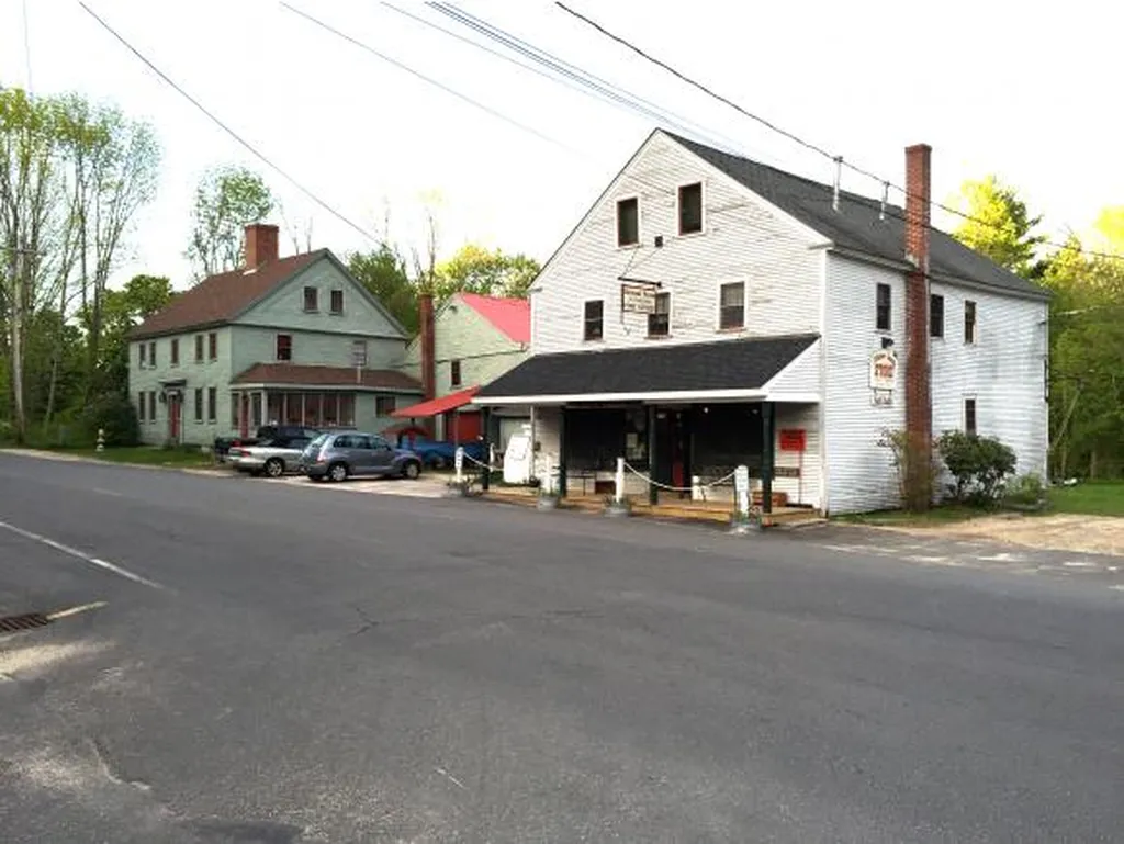 150 Middle Road Tuftonboro NH 03816
