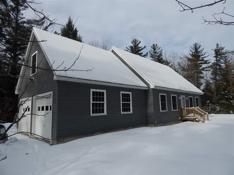 83 North Ridge Road Bradford NH 03221