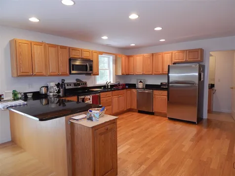 83 North Ridge Road Bradford NH 03221