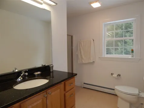 83 North Ridge Road Bradford NH 03221