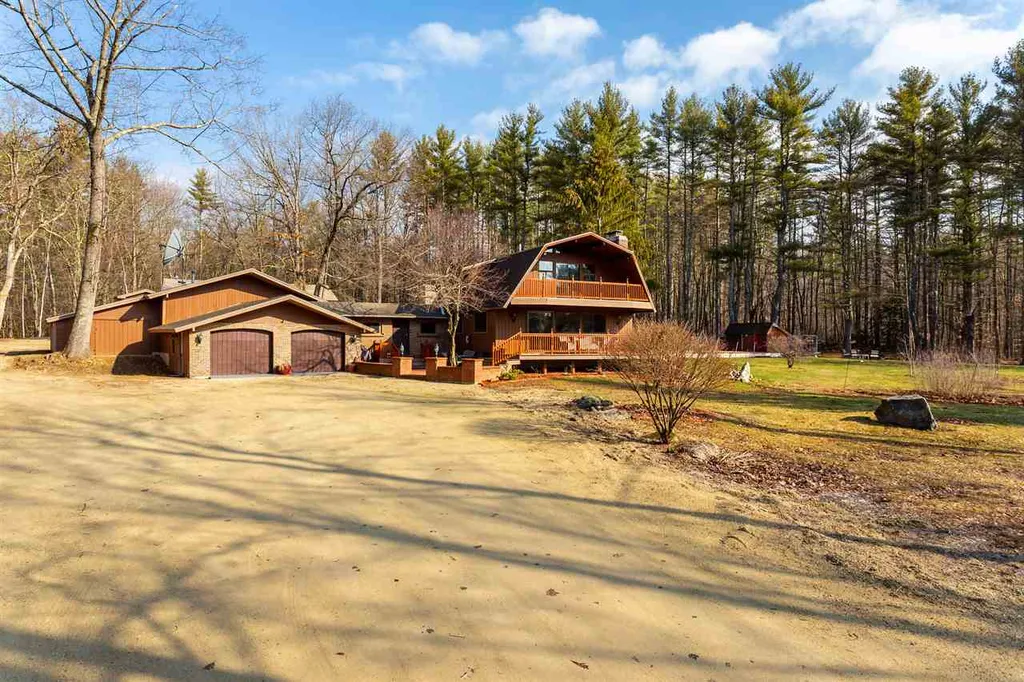 643 Franklin Pierce Highway Barrington NH 03825